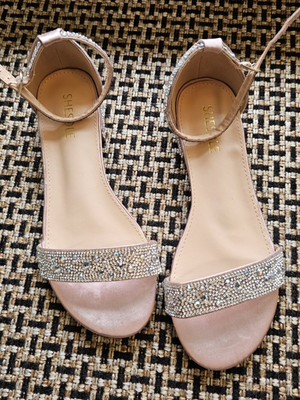 New SheSole Women's Wide Width 1 Inch Low Block Heel Sandals